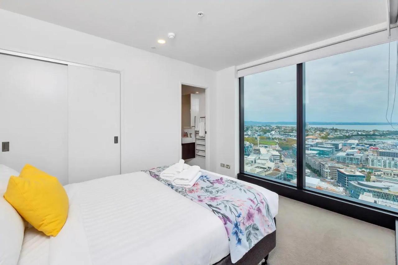 Amazing Harbour, Skytower And Rangitoto Views Lejlighed Auckland Eksteriør billede